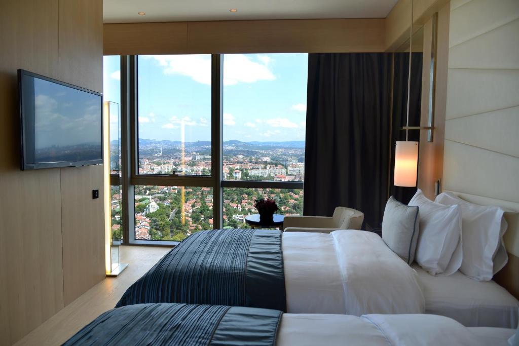 هتل ویندهام گرند لونت